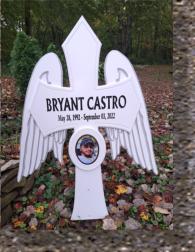 Beautiful roadside memorial with wings and picture roadwaycross.com